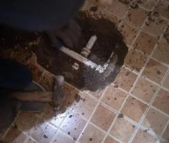 管城卫生间漏水维修公司为您分享下卫生间渗水如何处理及注意事项